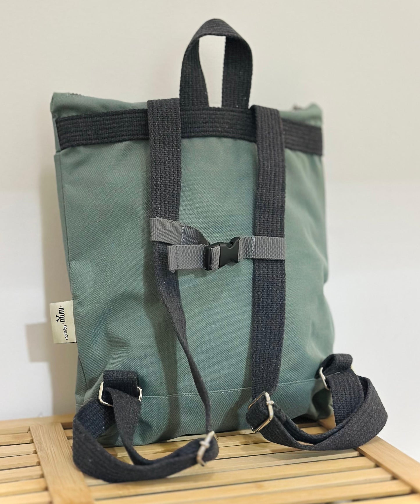 Rugtas kinderen - pastelgroen strik